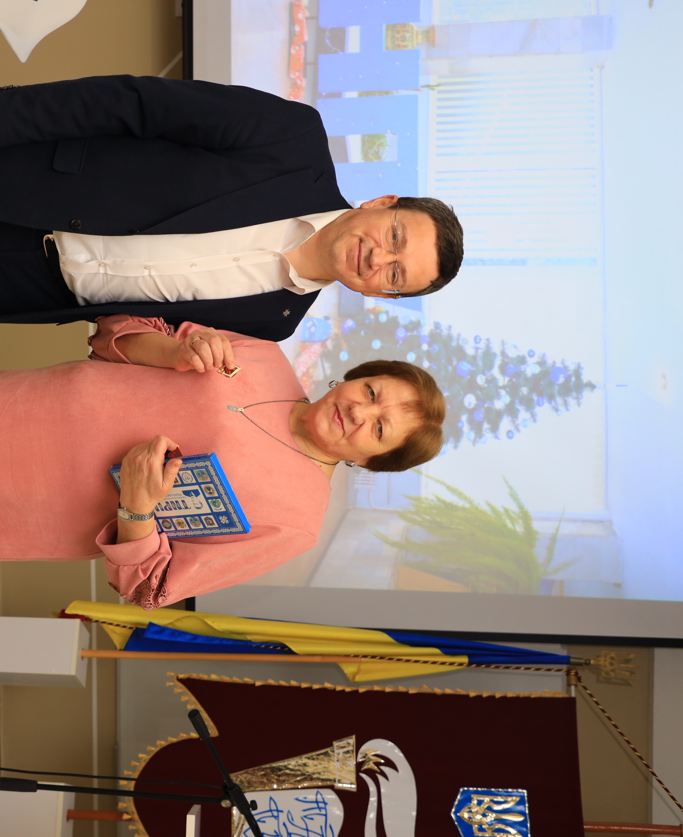 Нагороджено нагрудним знаком МОН України Ярославу Кудлюк